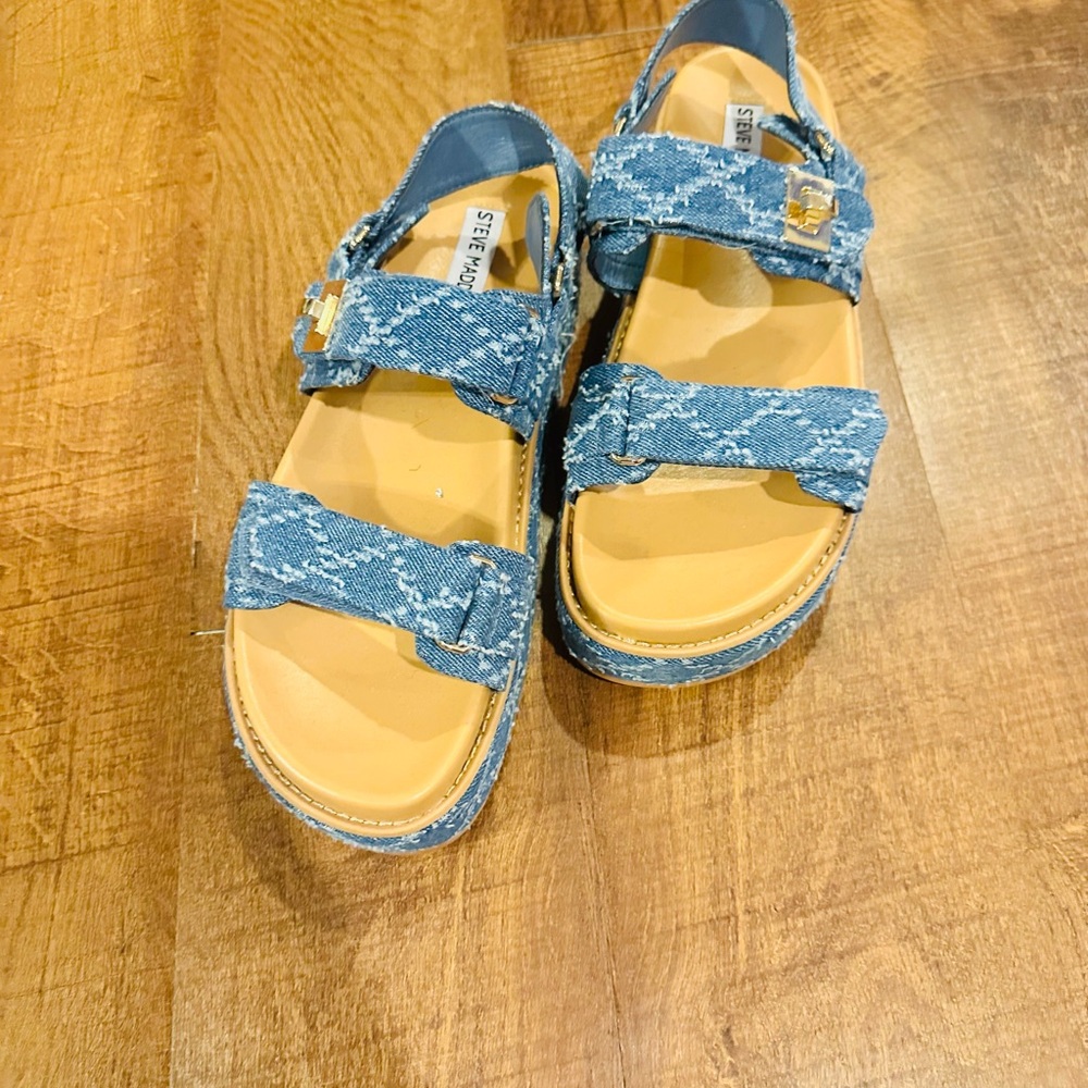 Steve Madden Denim Blue Platform Sandals